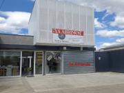 Arrendamos lindo y amplio local en Avenida Inés de Suarez