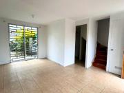 Arriendo Amplia Casa 2 Pisos | Lago Blanco, San Bernardo