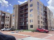 Arriendo amplio apartamento en Reserva del Lago, Cajicá