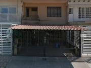 Arriendo Apartaestudio En Los Andes