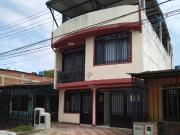ARRIENDO APARTAMENTO, AL NORTE DE LA CUIDAD BARRIO...