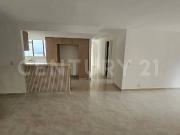 Arriendo Apartamento en El Poblado, Los Balsos, Medellín