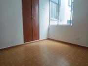 ARRIENDO APARTAMENTO FRENTE AL PARQUE BOLIVAR
