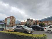 Arriendo apto Av. Cra. 9. Remodelado, Bogota