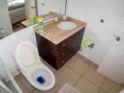Arriendo año corrido, hermoso depto amoblado primera...