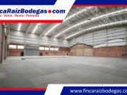 ARRIENDO BODEGA INDUSTRIAL MONTEVIDEO 3.132 M2 3