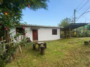 Arriendo Cabaña facil acceso en Santa elena Barro Blanco