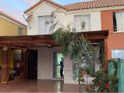 ARRIENDO CASA 6D 3B 2E