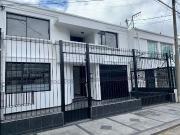 ARRIENDO CASA COMERCIAL 325 M2 SANTA ANA OCCIDENTAL...