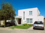 ARRIENDO CASA CON PISCINA EN CHICUREO NORTE