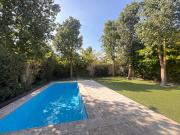 ARRIENDO CASA EN CONDOMINIO RUKAN 4H3B SALA QUINCHO PISCINA