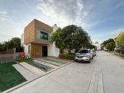 Arriendo casa en Rivera Campestre SMR