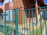 ARRIENDO CASA EN SELECTO BARRIO DE MACHALI