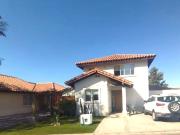 ARRIENDO CASA ESTILO CHILENA CHICUREO NORTE