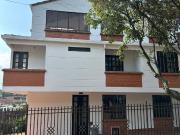 ARRIENDO CASA LA VICTORIA