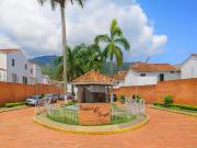 ARRIENDO CASA LAGOS DEL CACIQUE