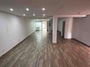 Arriendo casa local ubicado sobre la AV 19 en el barrio...