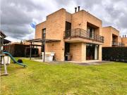 Arriendo casa moderna en Cajicá