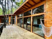 Arriendo Casa Moderna y Acogedora en el Bosque – Sector...