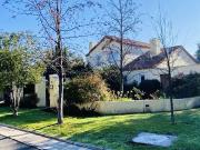 ARRIENDO CASA PROVENZAL PIEDRA ROJA CHICUREO, 4D + 3B +...