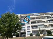 ARRIENDO CERCANO A LA LAGUNA MUY SOLEADO