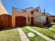 Arriendo Cómoda Casa Año Corrido sector Residencial