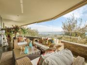 Arriendo de amplio Duplex con jardín en San Carlos de...