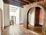 ARRIENDO de CASA COMERCIAL en BOGOTA