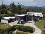 Arriendo de Casa con 600m² en Unidad cerrada en El Tablazo