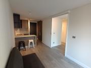 ARRIENDO Departamento1D1B semi amoblado, Metro Chile España