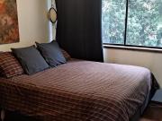 Arriendo dormitorio amoblado en Providencia
