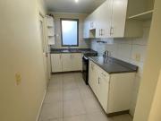 Arriendo dpto 3 dormitorios,1 baño y estacionamiento