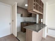 ARRIENDO EN ESTACION CENTRAL CON BODEGA, METRO ECUADOR