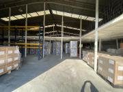 ARRIENDO Galpón de 720 m2 + 300 altillo + 200 m2 de...