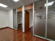 Arriendo hermosa Oficina Ejecutiva al costado del Marriott