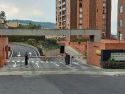 ARRIENDO HERMOSO APARTAMENTO EN ALTOS DE LA COLINA PISO 13