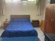 Arriendo linda habitación en subterráneo con ventanas...