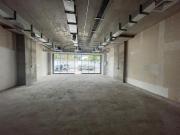 ARRIENDO Local Comercial de 126,52 m2, Metro Manuel Montt