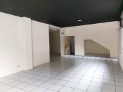 Arriendo local esquinero en zona comercial Cotocollao,...