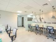 Arriendo Oficina 56 M2 Con Estaciones De Trabajo Call...