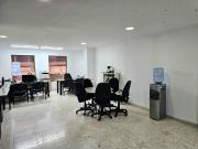 Arriendo oficina amplia centro historico