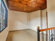 Arriendo Oficina Duplex La Esmeralda