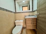 ARRIENDO OFICINA EN LA CALLE LUIS CORDERO Y REINA VICTORIA