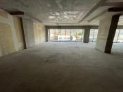 ARRIENDO Oficina en Obra Gruesa de 208,84 m2, Metro...