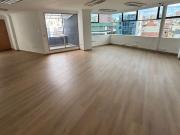 Arriendo Oficina en Republica del Salvador