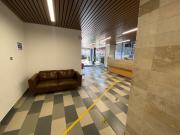 Arriendo oficina planta libre moderna en el centro de...