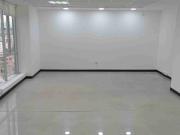 ARRIENDO OFICINA SECTOR 12 DE OCTUBRE Y COLÓN