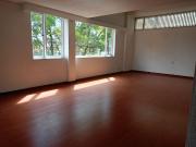 arriendo penthouse clásico con excelentes espacios