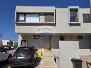 Arriendo Townhouse Chicureo Norte