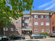 Art deco apartment in central location Art deco apartment in central location